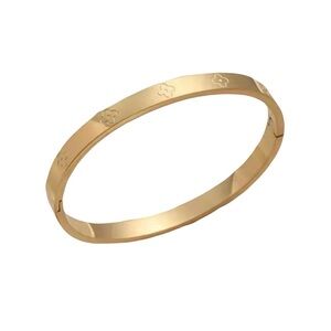Elegant Gold Bracelet